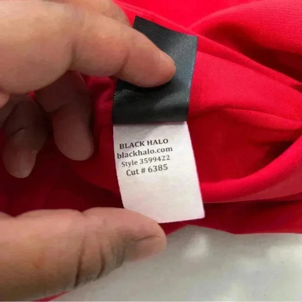 Black Halo Petal Sleeve Dress in Chic Red,‎ Size 8 - Picture 9 of 14